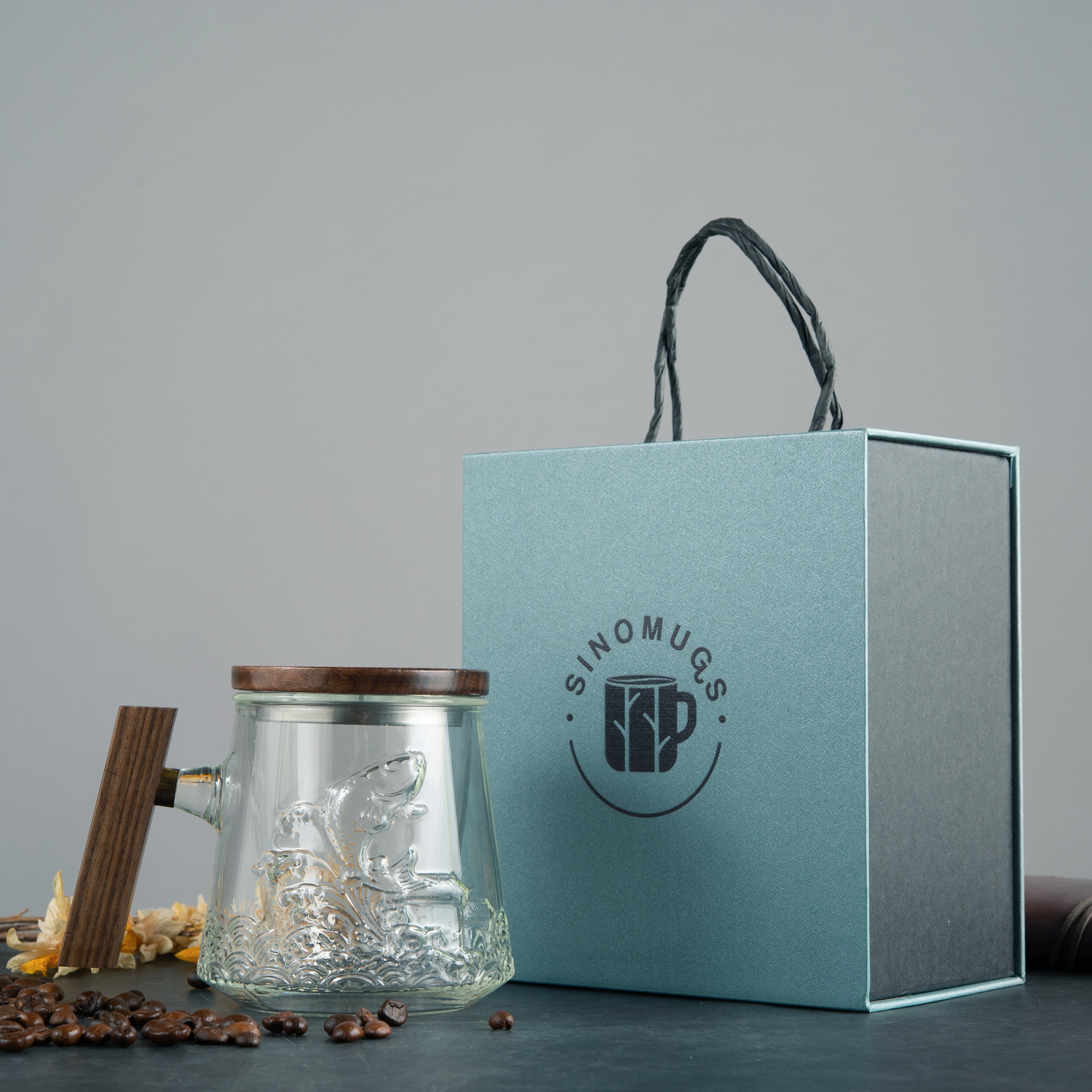 Goldfish Glass Coffee& Tea Mug – Elegant & Heat-Resistant