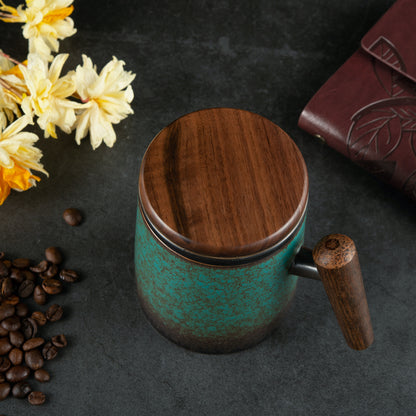 Emerald Ceramic Coffee & Tea Mug – Elegant & Timeless