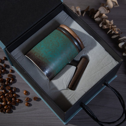 Emerald Ceramic Coffee & Tea Mug – Elegant & Timeless