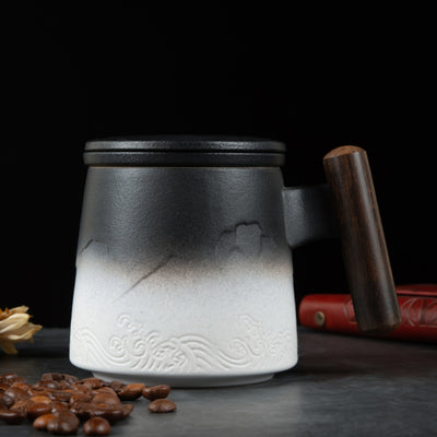 Mountain View Mug – Elegant Ceramic for Tea & Coffee