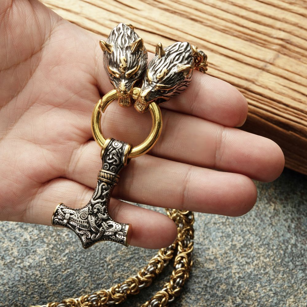 Viking wolf clearance head necklace